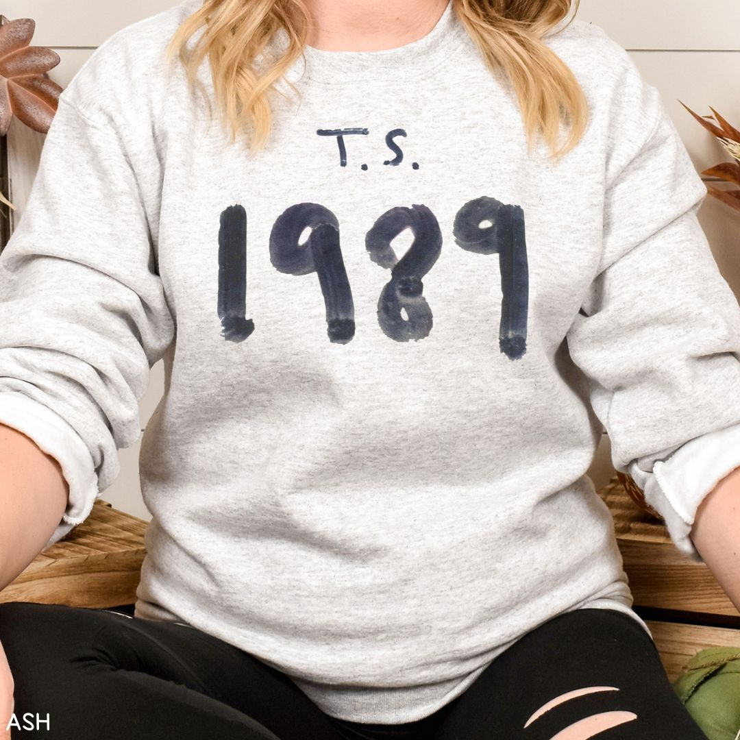 Swiftie - TS 1989 - Unisex Crewneck Sweatshirt (No Hood)