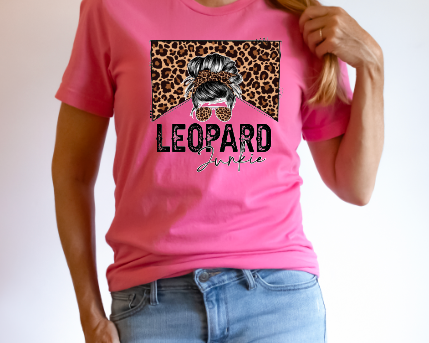 Leopard Junkie - Unisex Adult Tee